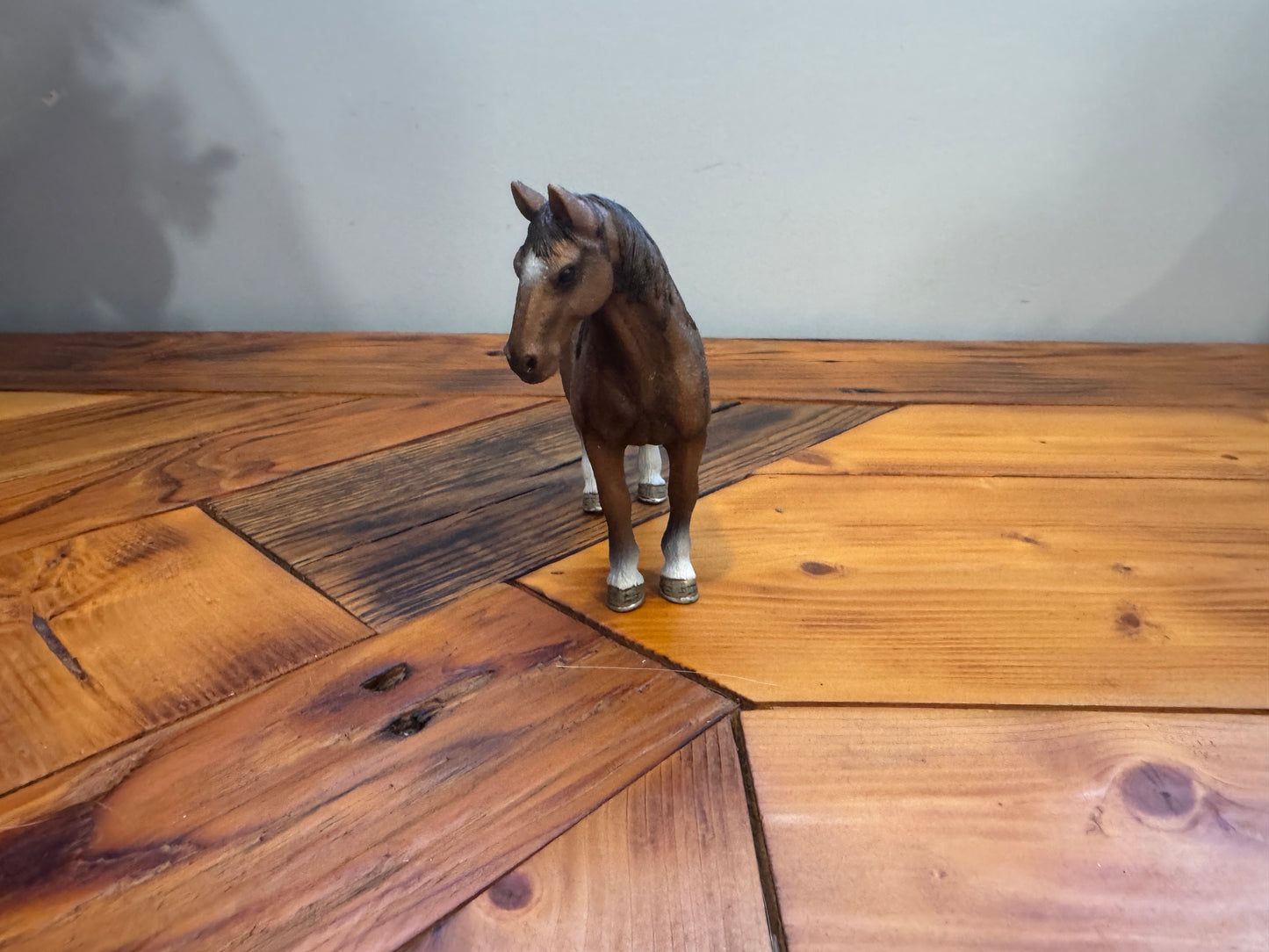 2011 Brown Female Tennessee Walker Walking Horse 5" Schleich PVC Action Figure
