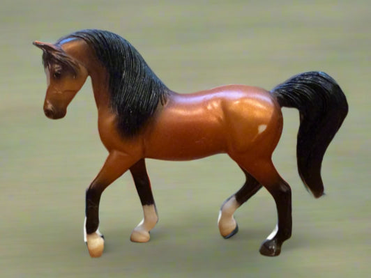 No. 5906 Breyer Stablemates Arabian Walking